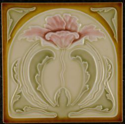 AN4732 MOPF art Nouveau tile € 99.00